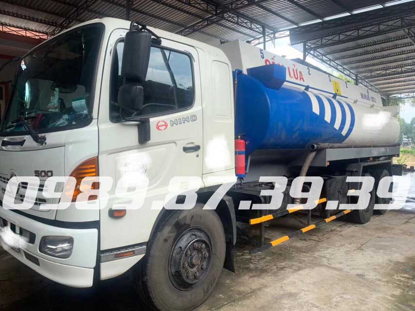 Xe bồn Xitec chở xăng dầu Hino FL 3 chân cũ 18m3 đời 2016