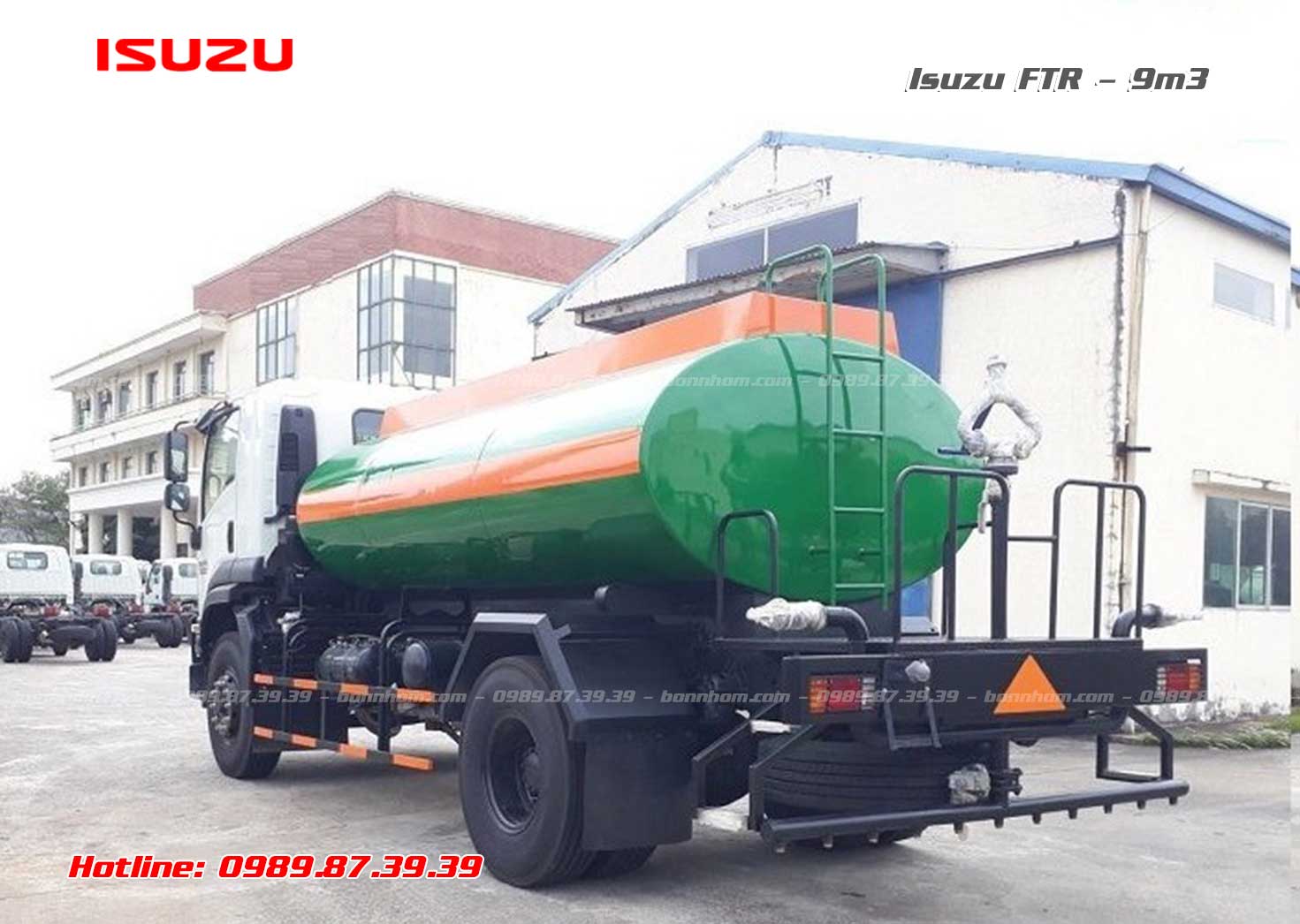 Xe phun nước rửa đường tưới cây 9m3 khối Isuzu FVR