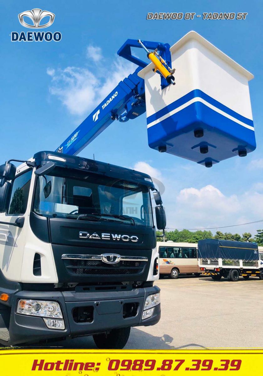 Xe tải Daewoo 8T HC6AA gắn cẩu Tadano 5 tấn