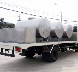 ĐÓNG THÙNG XE TẢI CHỞ MỦ CAO SU